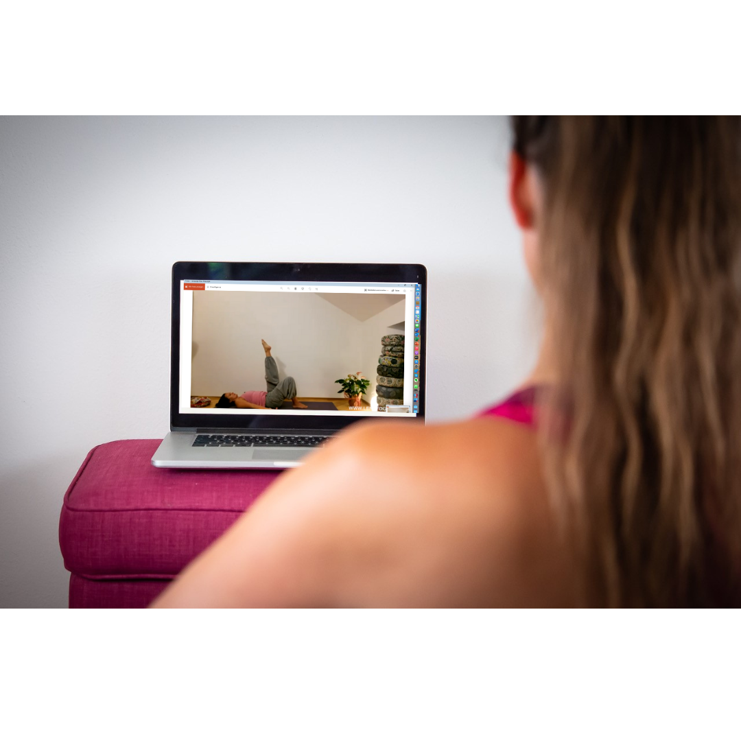 Mock-Up-Online-Yoga Home